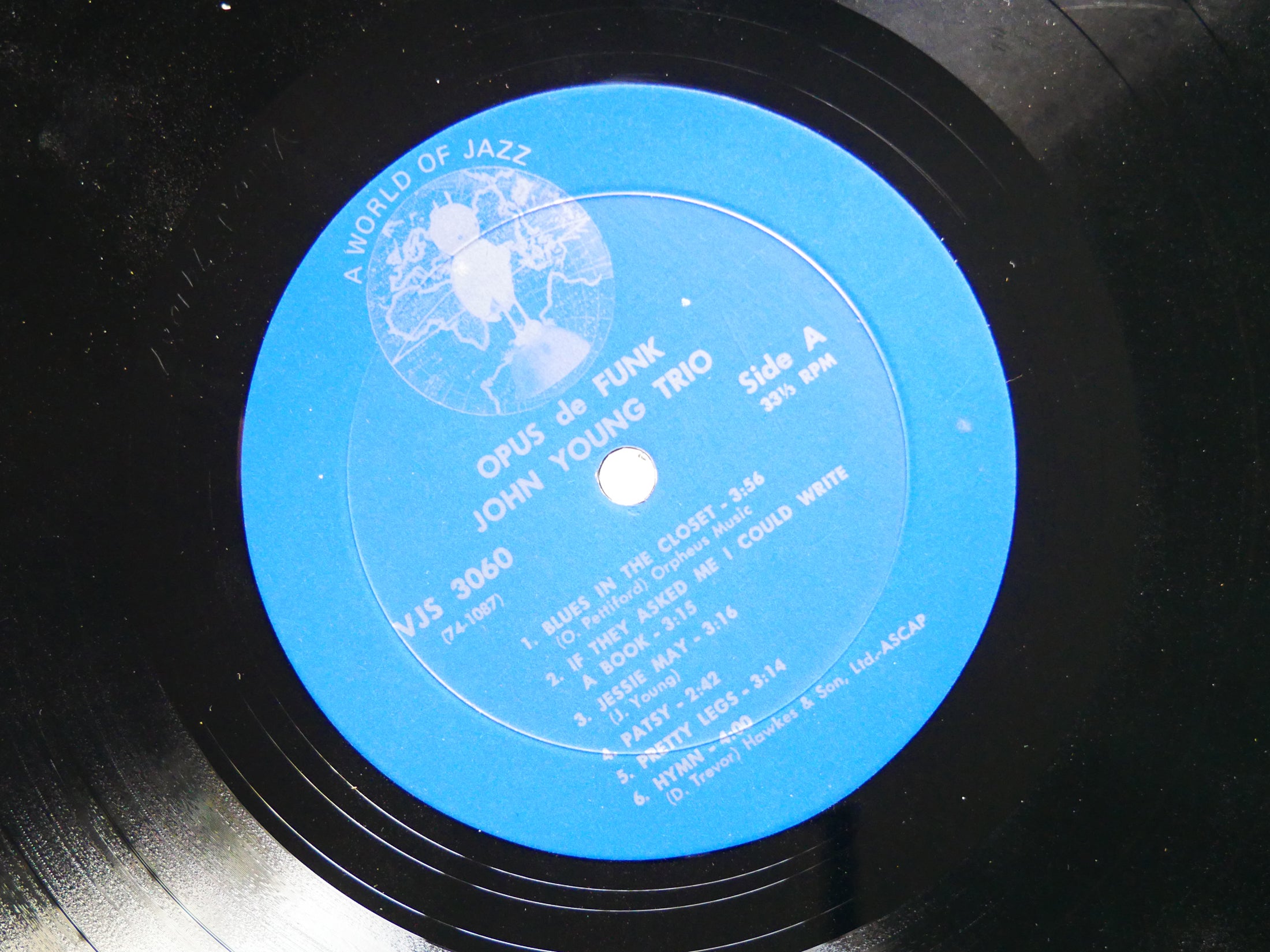 JOHN YOUNG TRIO Opus De Funk LP VJ INTERNATIONAL VJS 3060 US 1974 JAZZ